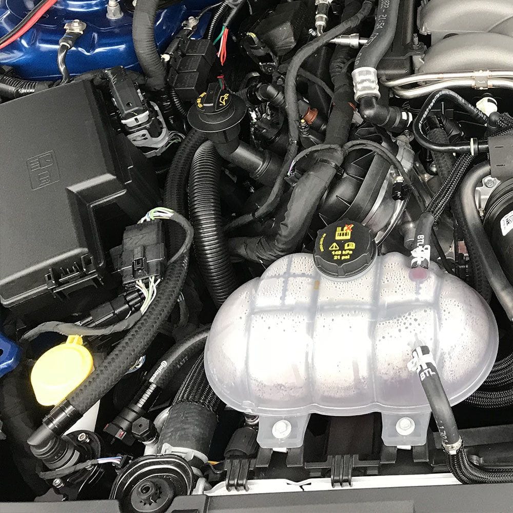 Plug N Play™ Single Valve Oil Catch Can with Clean Side Separator (fits 18-23 Mustang GT) UPR
