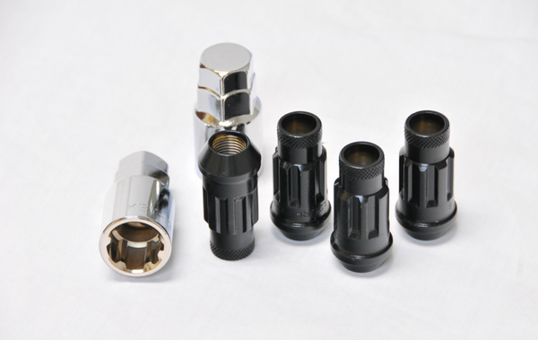 Wheel Mate Monster Open End Lug Nut Set of 4 - Black 1/2in - 33005B User 1