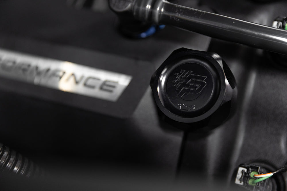 Fathouse Performance Billet Oil Cap - Black installed