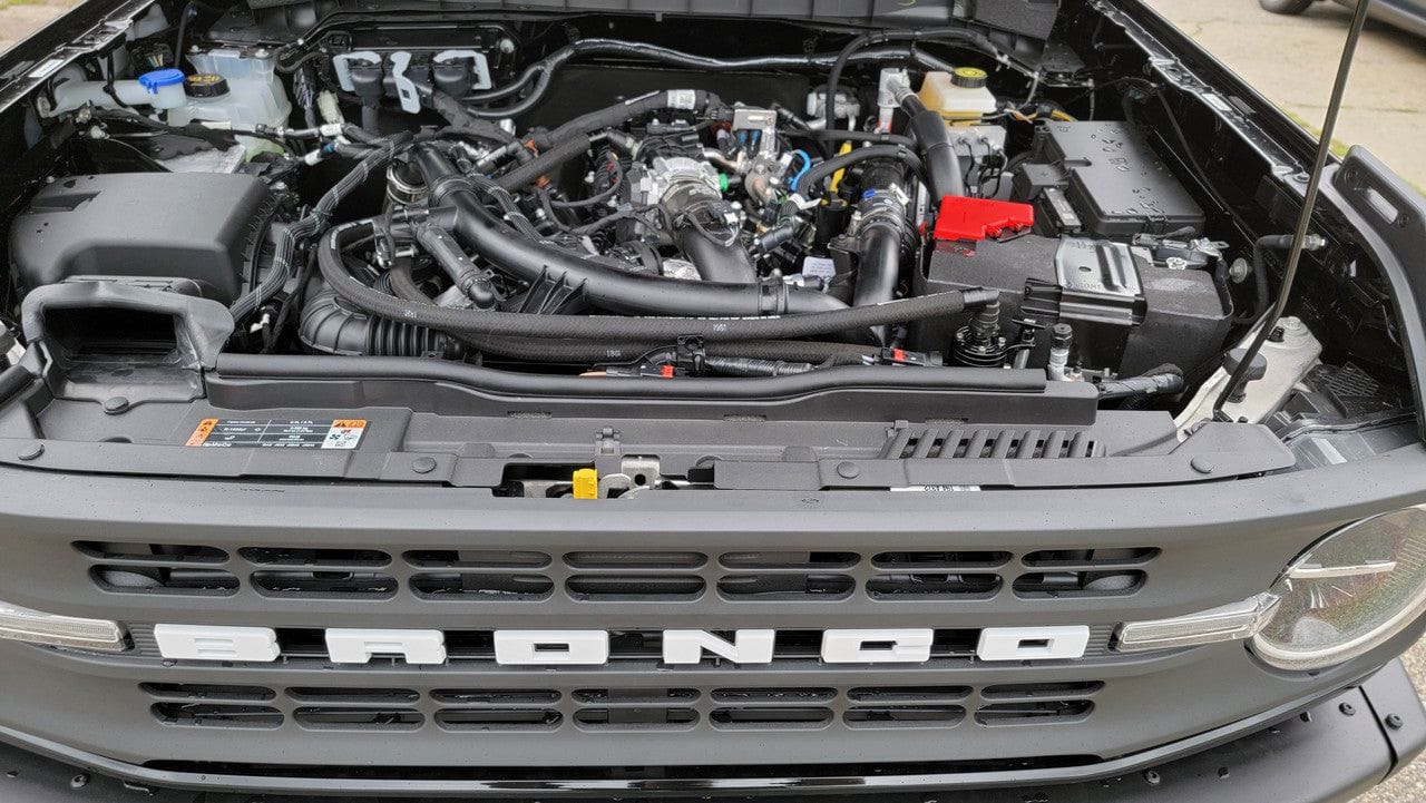 Plug N Play™ Oil Catch Can (Easy Install) (fits 21-Present Bronco 2.7L) UPR