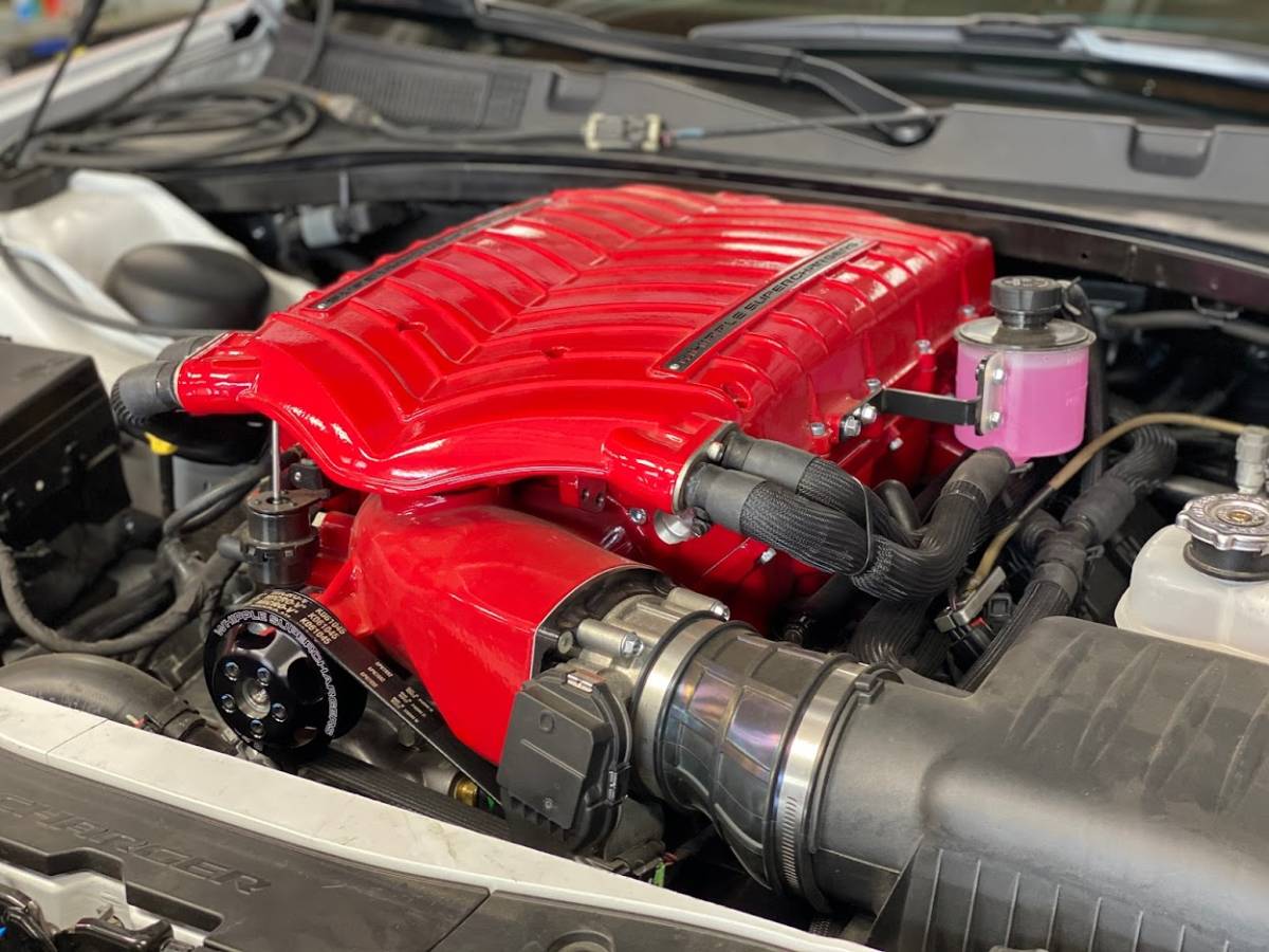 Whipple Challenger/Charger 6.4L Supercharger - components